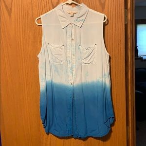 Button-down tank top blouse